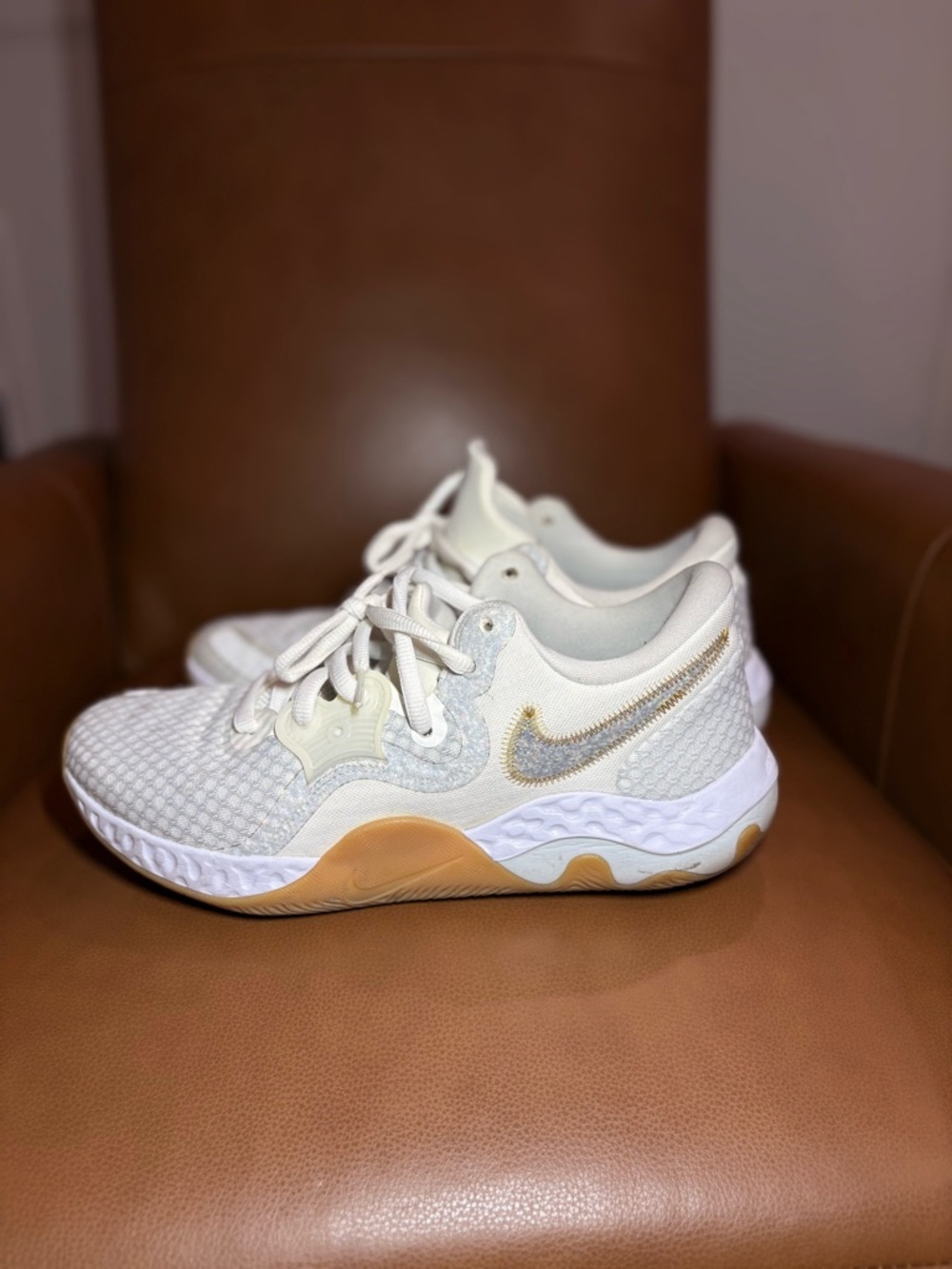 Nike Renew Elevate Summit White Gum Men’s Size 11.5 US